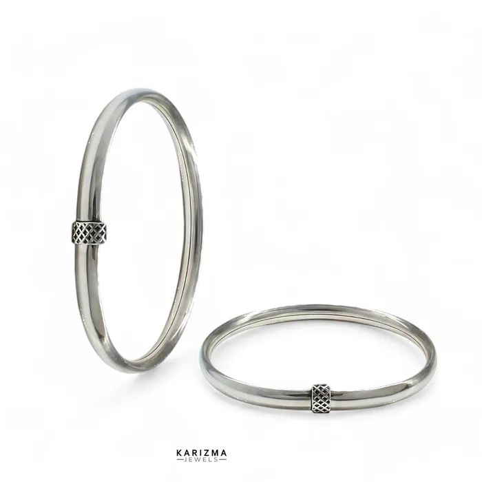 Bracelets Hollow Real Silver Oxidized Openable Bangle Bracelet Pair 54 CM Karizma Jewels
